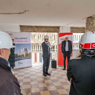 Pose de première Pierre