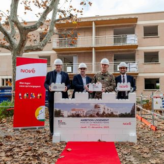 Pose de première Pierre